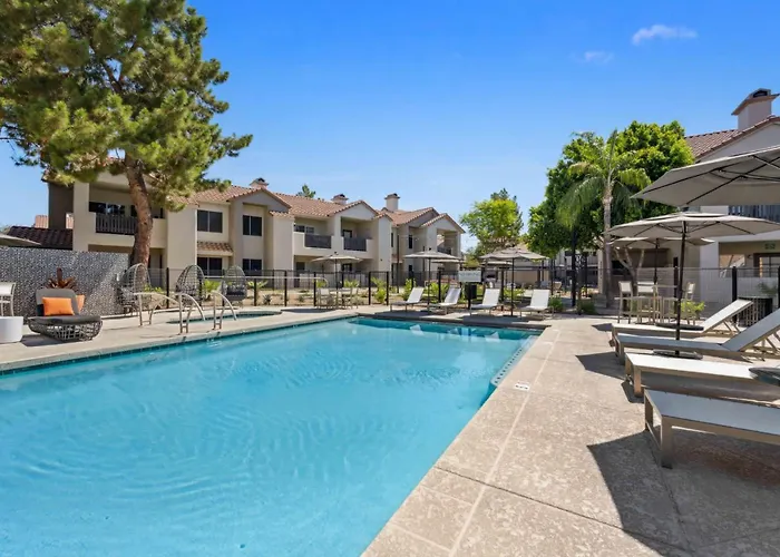 New Cozysuites Tpc With Parking, Pool Scottsdale